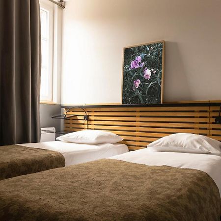 L'Edgar Hotel Port-Lesney ภายนอก รูปภาพ
