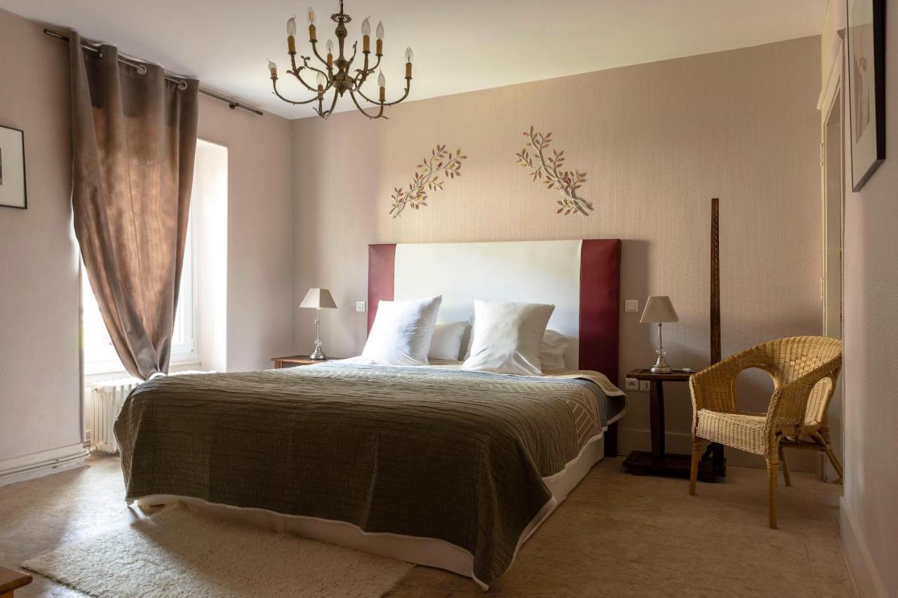 L'Edgar Hotel Port-Lesney ภายนอก รูปภาพ